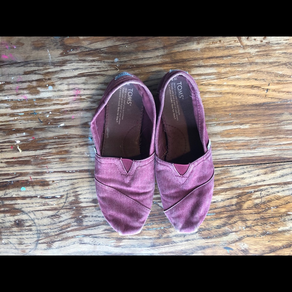 Wine Colored TOMS